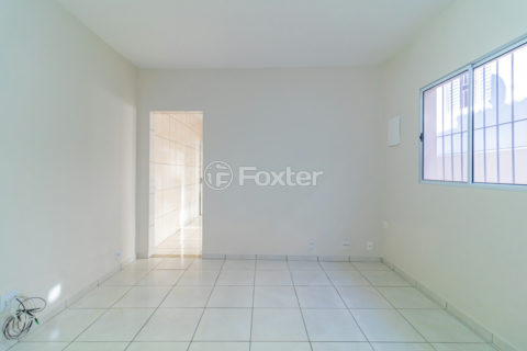 Image 4 - 913652