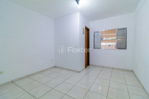 Image 8 - 913652