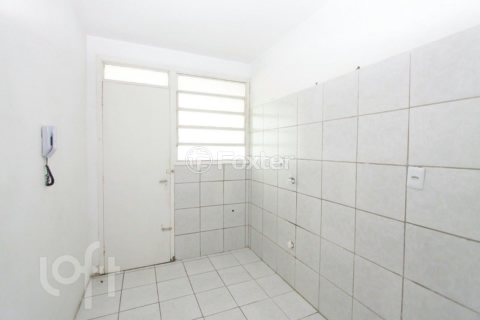Image 3 - 913974