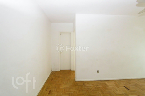 Image 6 - 913974