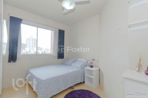 Image 7 - 914958