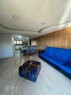 Image 2 - 915002