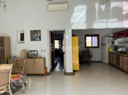 Image 7 - 915013