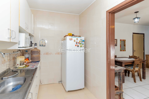 Image 19 - 915144