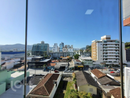 Image 3 - 915182
