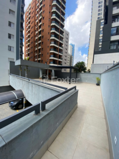 Image 30 - 915202