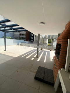 Image 32 - 915202