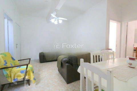 Image 4 - 915216