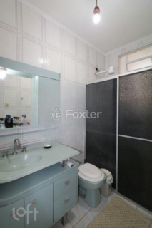 Image 7 - 915216