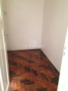 Image 3 - 915300