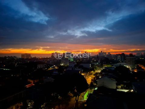 Image 5 - 915305