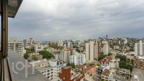 Image 15 - 915328
