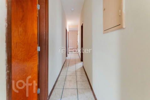 Image 4 - 915330
