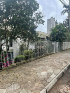 Image 7 - 915338