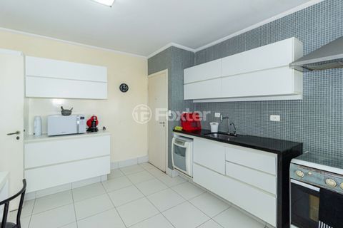 Image 30 - 915381