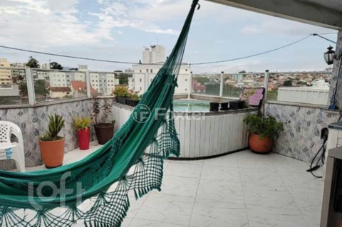 Image 7 - 915407