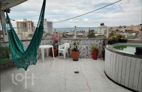 Image 5 - 915407