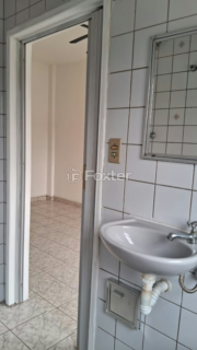 Image 3 - 915445