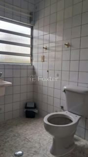 Image 4 - 915445