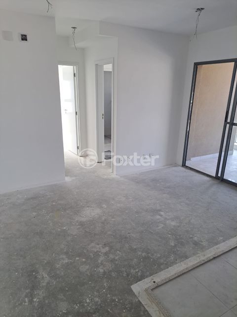 Image 4 - 915512