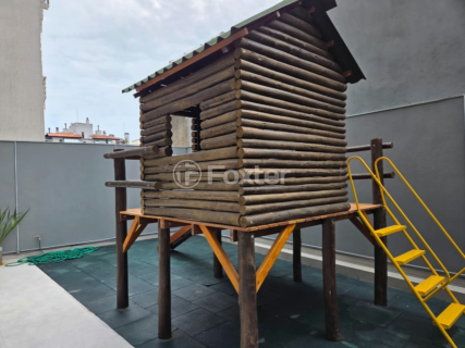 Image 6 - 915516