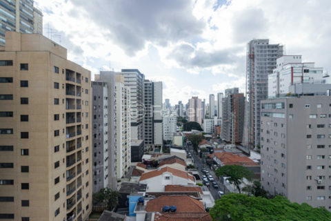 Image 43 - 915542