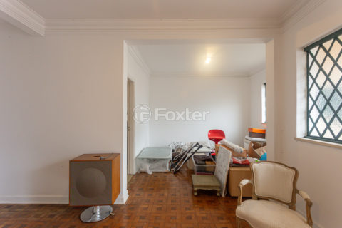Image 1 - 915553