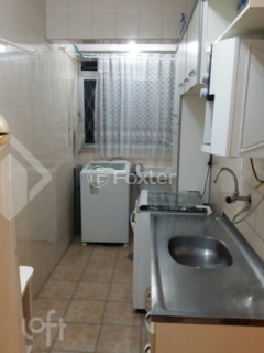 Image 7 - 915555