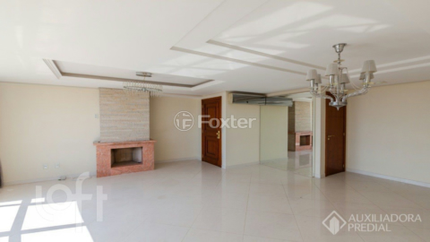 Image 1 - 915593