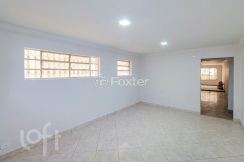 Image 7 - 915612