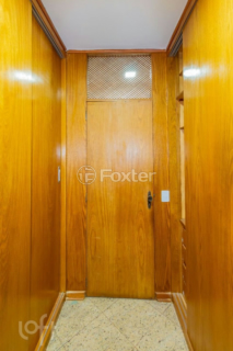 Image 36 - 915612