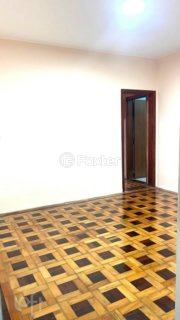 Image 4 - 915624