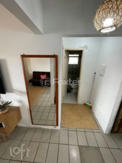 Image 3 - 915761