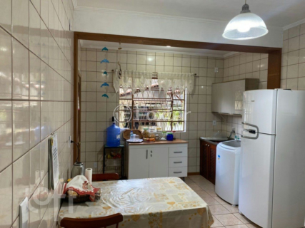 Image 7 - 915768