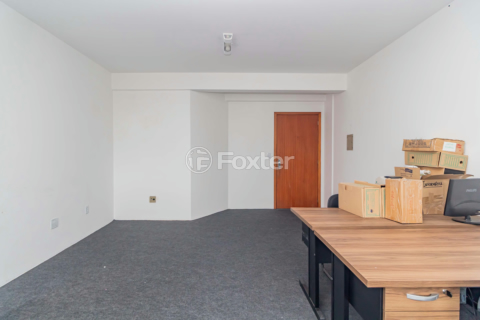 Image 6 - 915793