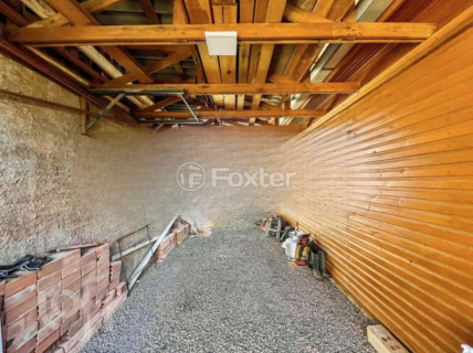 Image 4 - 915803