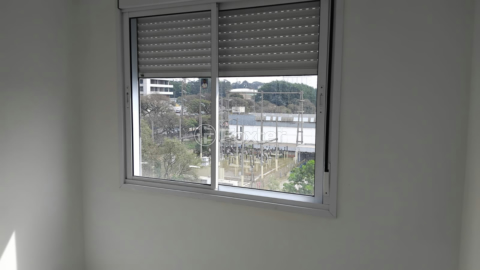 Image 18 - 915817