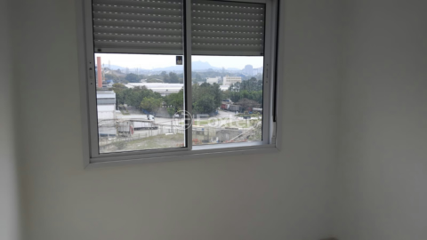 Image 12 - 915817