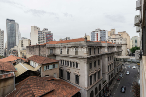 Image 2 - 915818