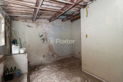 Image 11 - 915820