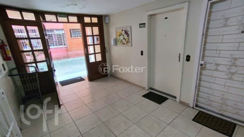 Image 1 - 915830