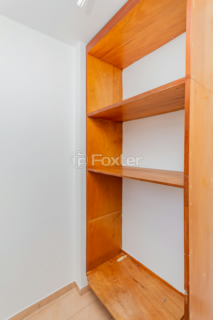 Image 34 - 915832