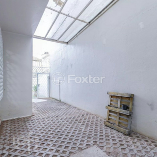 Image 41 - 915942
