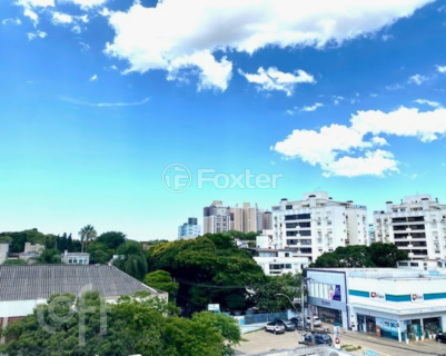 Image 10 - 916006