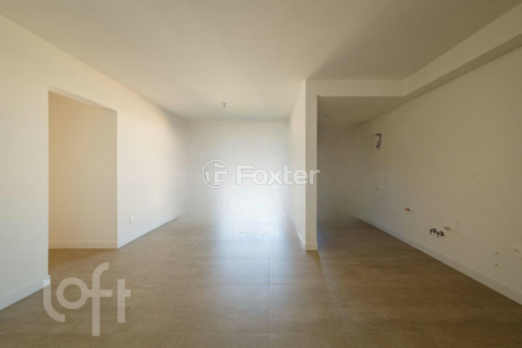 Image 3 - 916011