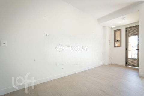 Image 4 - 916017