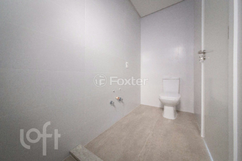 Image 11 - 916022