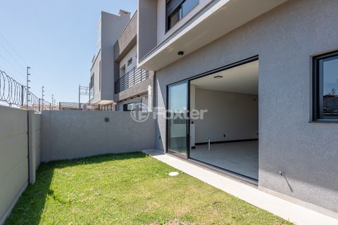 Image 4 - 916039