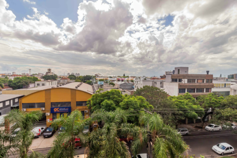 Image 8 - 916111