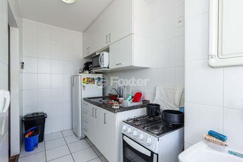 Image 17 - 916262